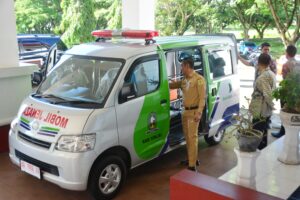 BANTUAN MOBIL JENASAH 1 | PUNGGAWA NEWS