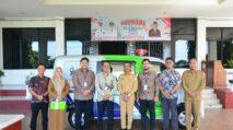 Bank Sulselbar Serahkan Bantuan Mobil Jenazah untuk Pemkab Sinjai, Perkuat Layanan Kemanusiaan 13 BANTUAN MOBIL JENASAH 2 scaled | PUNGGAWA NEWS