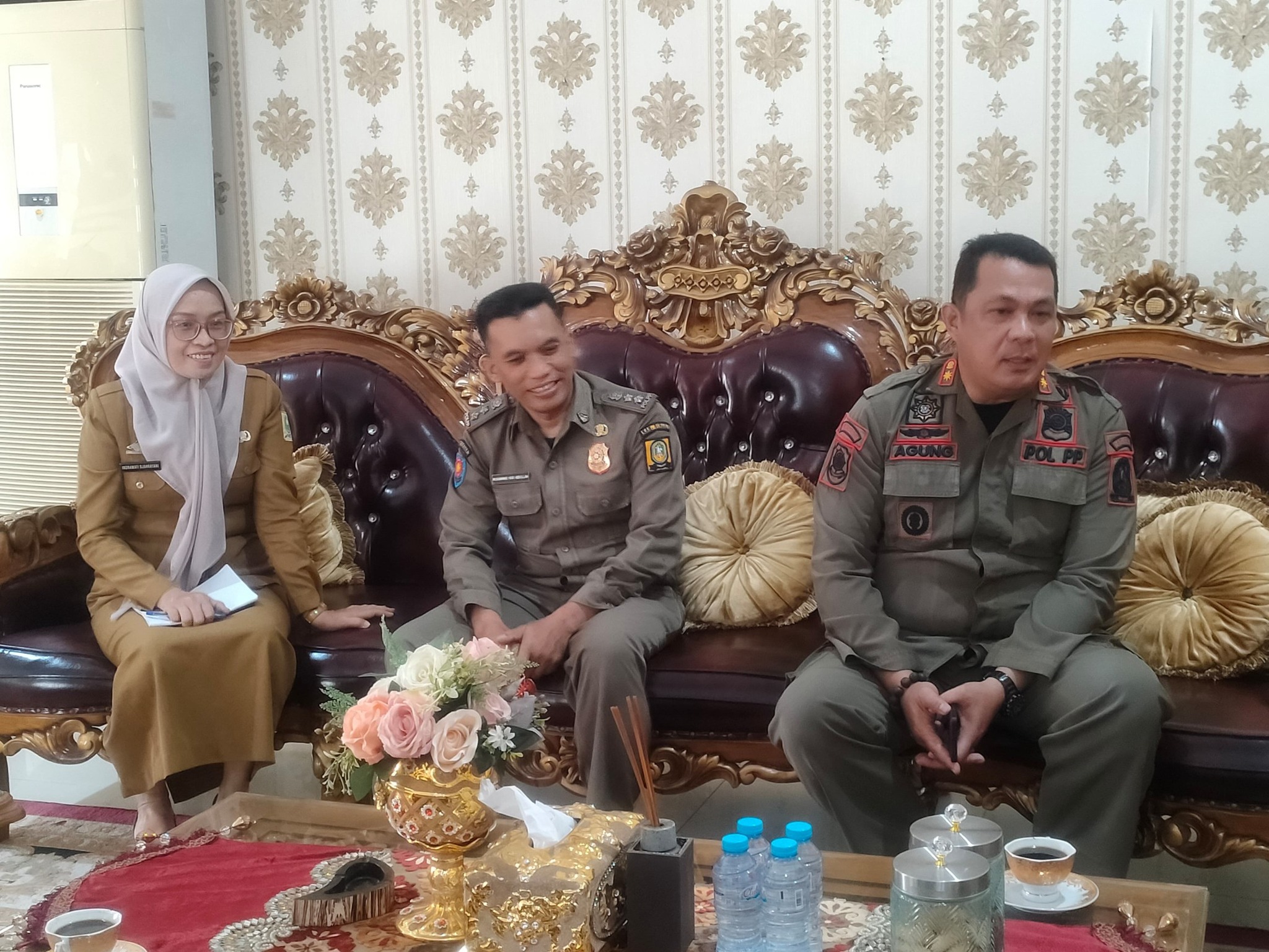 Bupati Sinjai dan Bea Cukai Makassar Kerja Sama Berantas Rokok Ilegal4 | PUNGGAWA NEWS