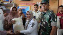 Pemkab Sinjai Distribusikan Bantuan Darurat untuk Korban Bencana Hidrometeorologi | PUNGGAWA NEWS