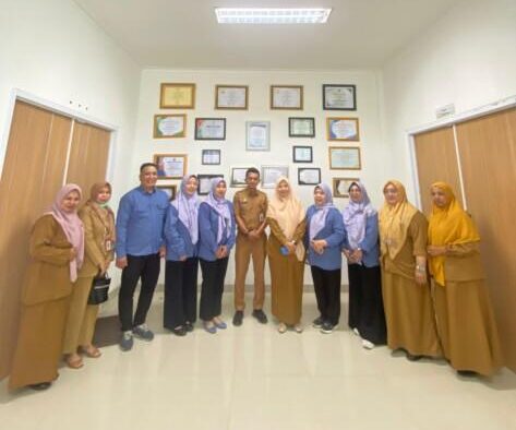 Labkesda Sinjai Jadi Rujukan Inovasi BLUD, Terima Kunjungan Labkesda Gowa 1 WhatsApp Image 2025 08 12 at 14.04.07 1 e1754982918823 | PUNGGAWA NEWS