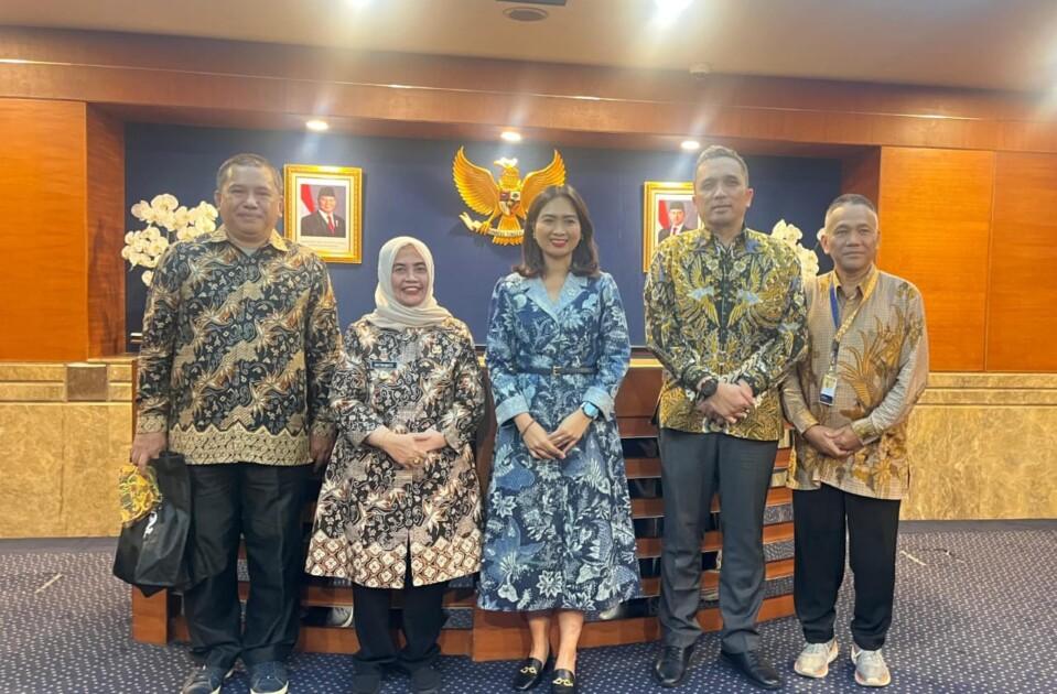 Bupati Ratnawati Temui Kemenparekraf, Sinjai Bakal Punya Event Wisata Skala Besar? 1 WhatsApp Image 2025 09 18 at 23.57.52 8775c6ef | PUNGGAWA NEWS