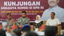 Bupati dan Wakil Bupati Sinjai Sambut Anggota DPR RI Andi Amar Ma’ruf Sulaiman dalam Kunjungan Reses di Polres Sinjai 1 IMG 20251024 WA0112 | PUNGGAWA NEWS