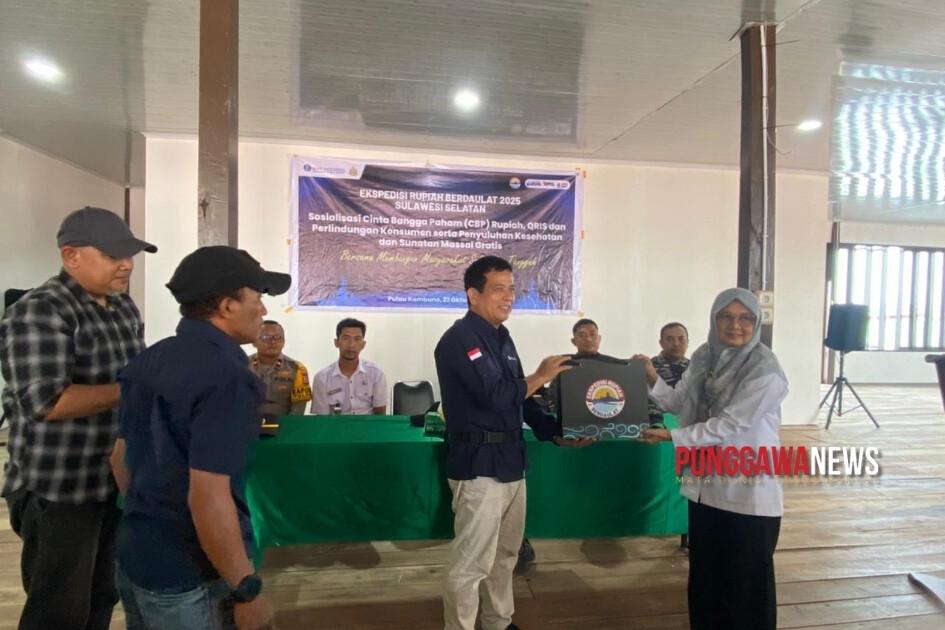 Dinkes Sinjai Dukung Ekspedisi Rupiah Berdaulat, Layanan Kesehatan Hadir di Pulau Sembilan 1 PUNGGAWANEWSIMAGE 2 | PUNGGAWA NEWS