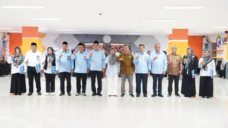 LAN RI Lantik Pejabat Baru, Teguhkan Komitmen Birokrasi “Bigger, Smarter, Better” 1 WhatsApp Image 2025 10 15 at 14.33.27 2 e1760510798629 | PUNGGAWA NEWS