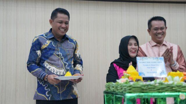 Ketua DPRD Sinjai Ucapkan Selamat HUT ke-48 Perumda Tirta Sinjai Bersatu, Dorong Peningkatan Layanan 2 39c3fe03 eaa0 47d7 ab82 9563c0d4b573 | PUNGGAWA NEWS