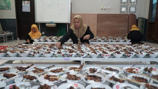 BUKA PUASA DI MASJID NURUL QIYAM BALIKPAPAN | PUNGGAWA NEWS