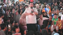 Presiden Prabowo Gelar Malam Takbiran di Medan Bagikan 5.000 Paket Sembako kepada Warga dan Pengemudi Ojol | PUNGGAWA NEWS