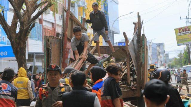 Ikuti Arahan Walikota APPI, Penataan PKL di kecamatan Makassar Dilakukan Secara Persuasif dan Humanis 1 IMG 20260407 WA0169 | PUNGGAWA NEWS